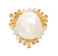 An 18 Karat Yellow Gold, Cultured Pearl, Colored Diamond and Diamond Ring, 9.10 dwts.