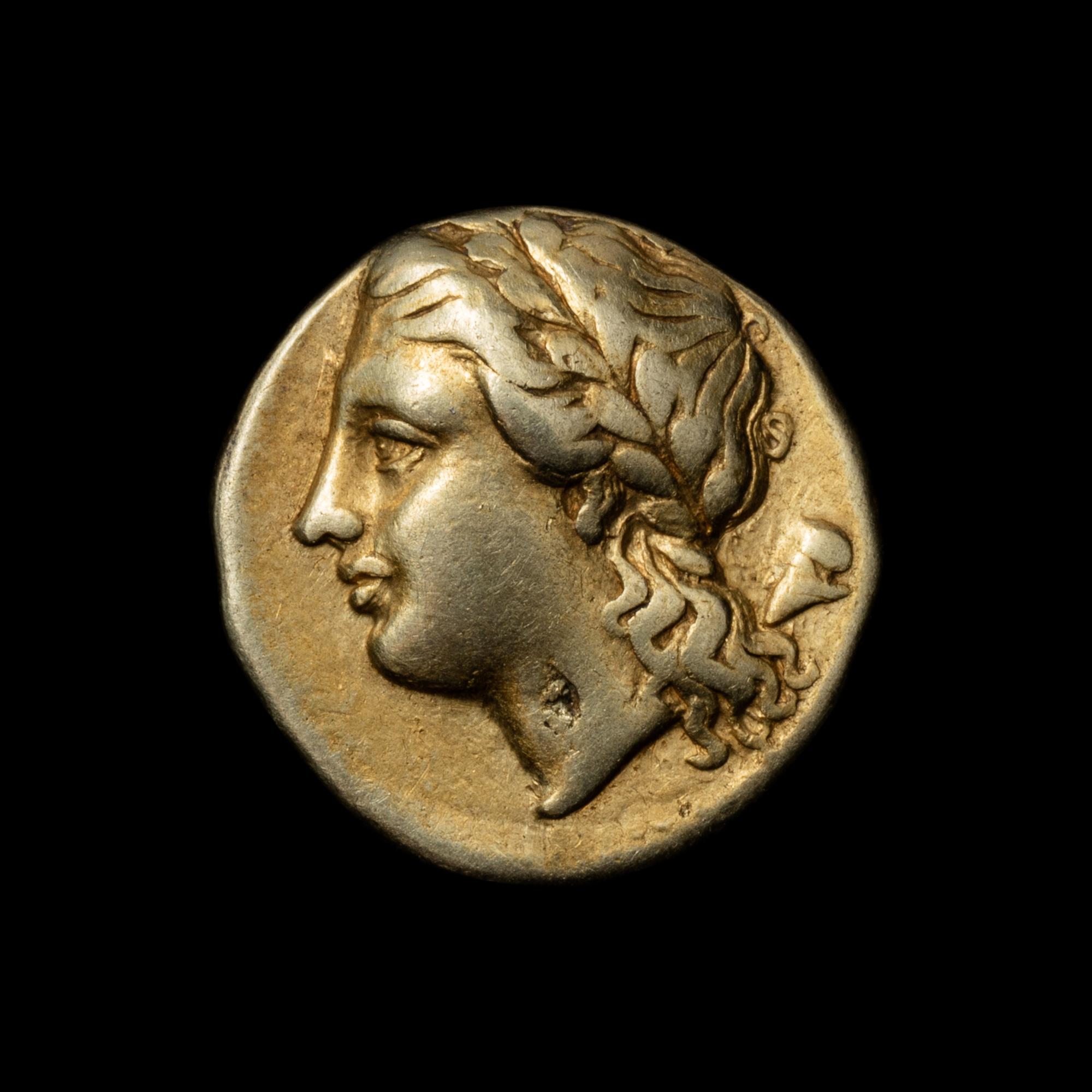 [ANCIENTS] SICILY. Syracuse. Time of Dion (c. 357-353). El 50 Litrai. (3.5 g, 15mm)