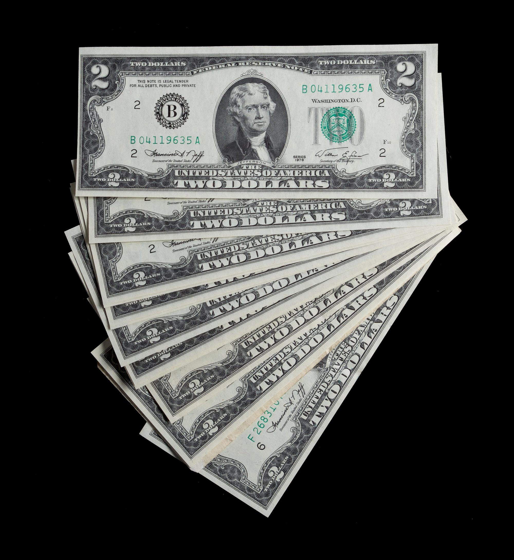 A Group of Fifteen United States 1976 $2 Federal Reserve Notes