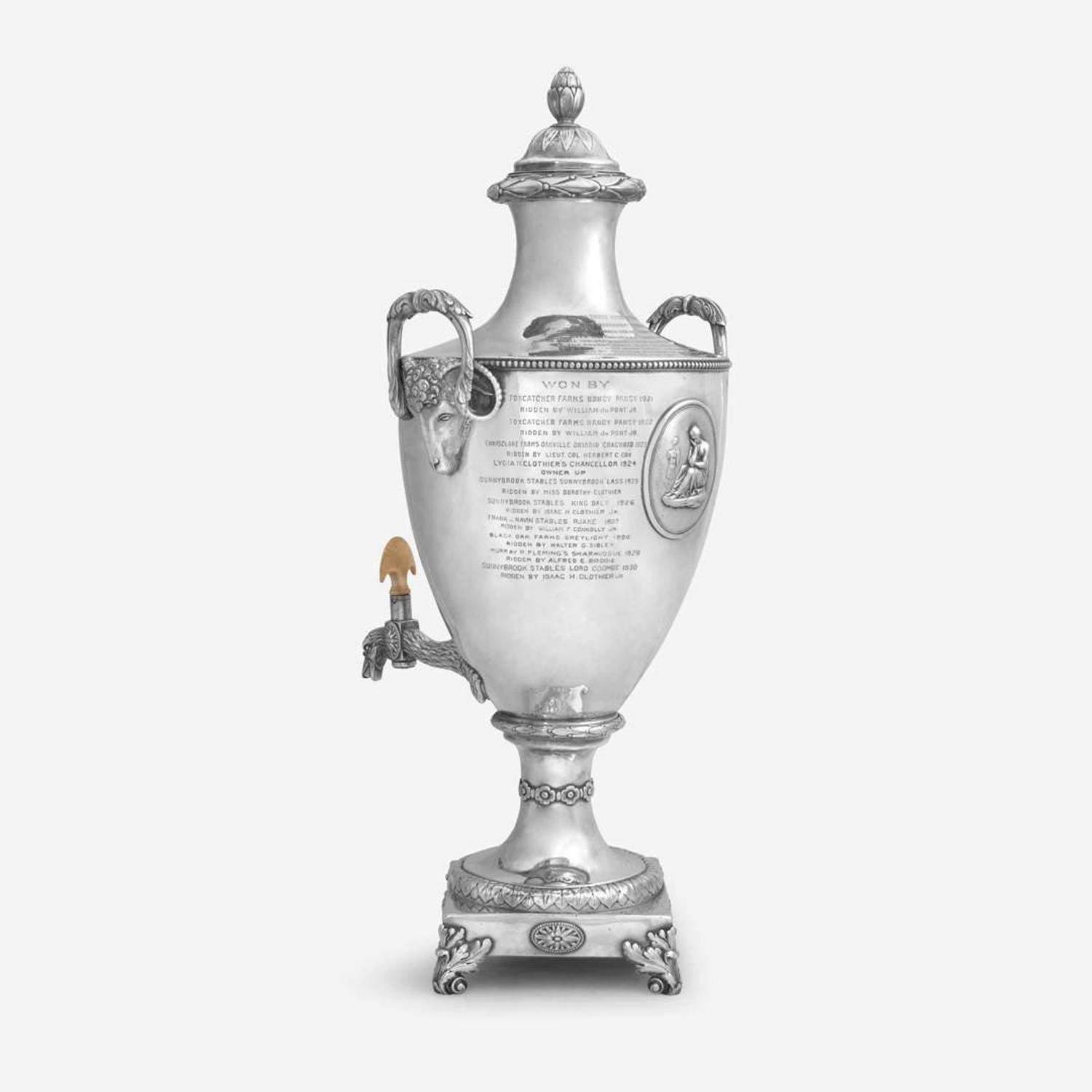 A George III sterling silver presentation hot water urn Andrew Fogelberg, London, 1776
