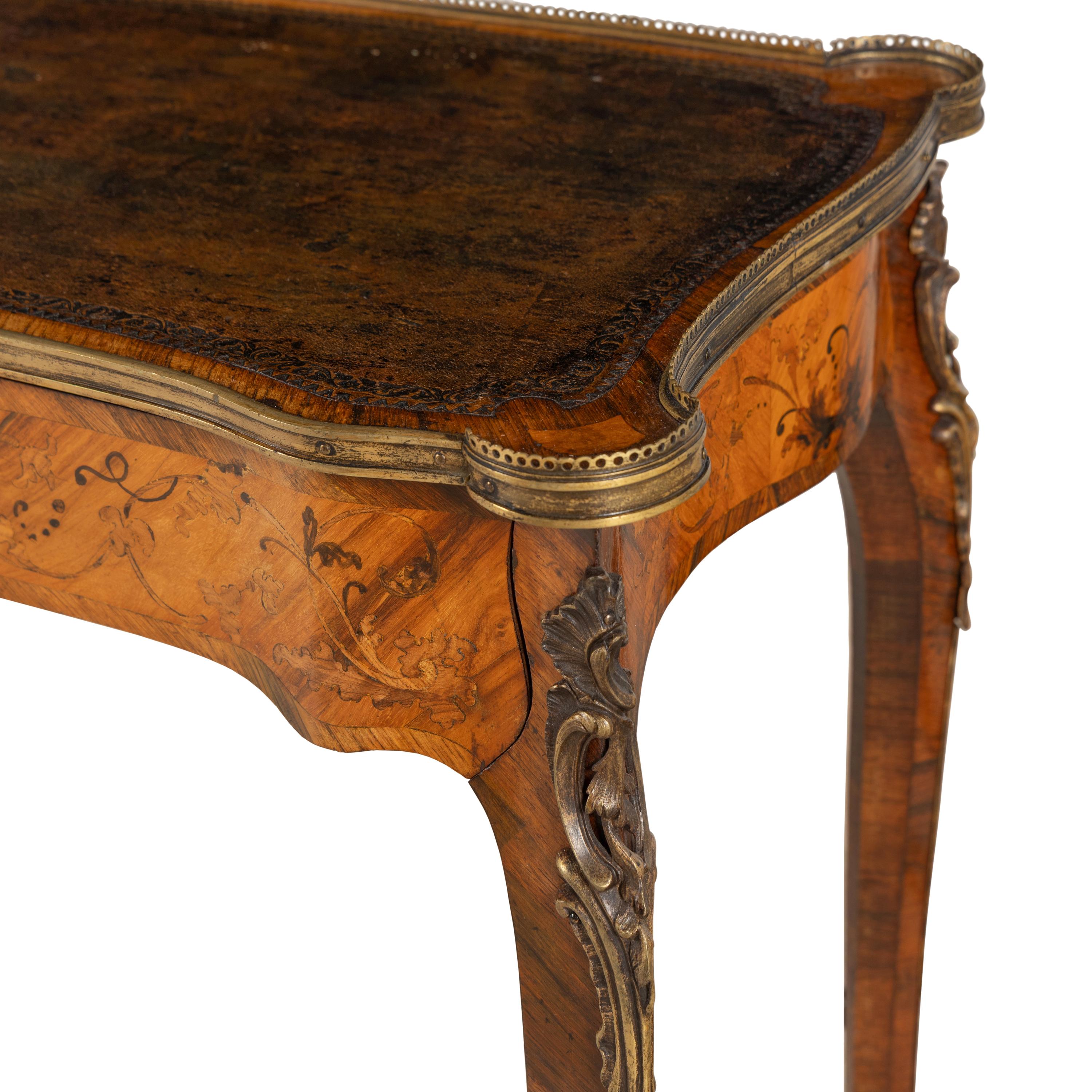 A Pair of Louis XV Style Gilt Bronze Mounted Marquetry Tables à Écrire