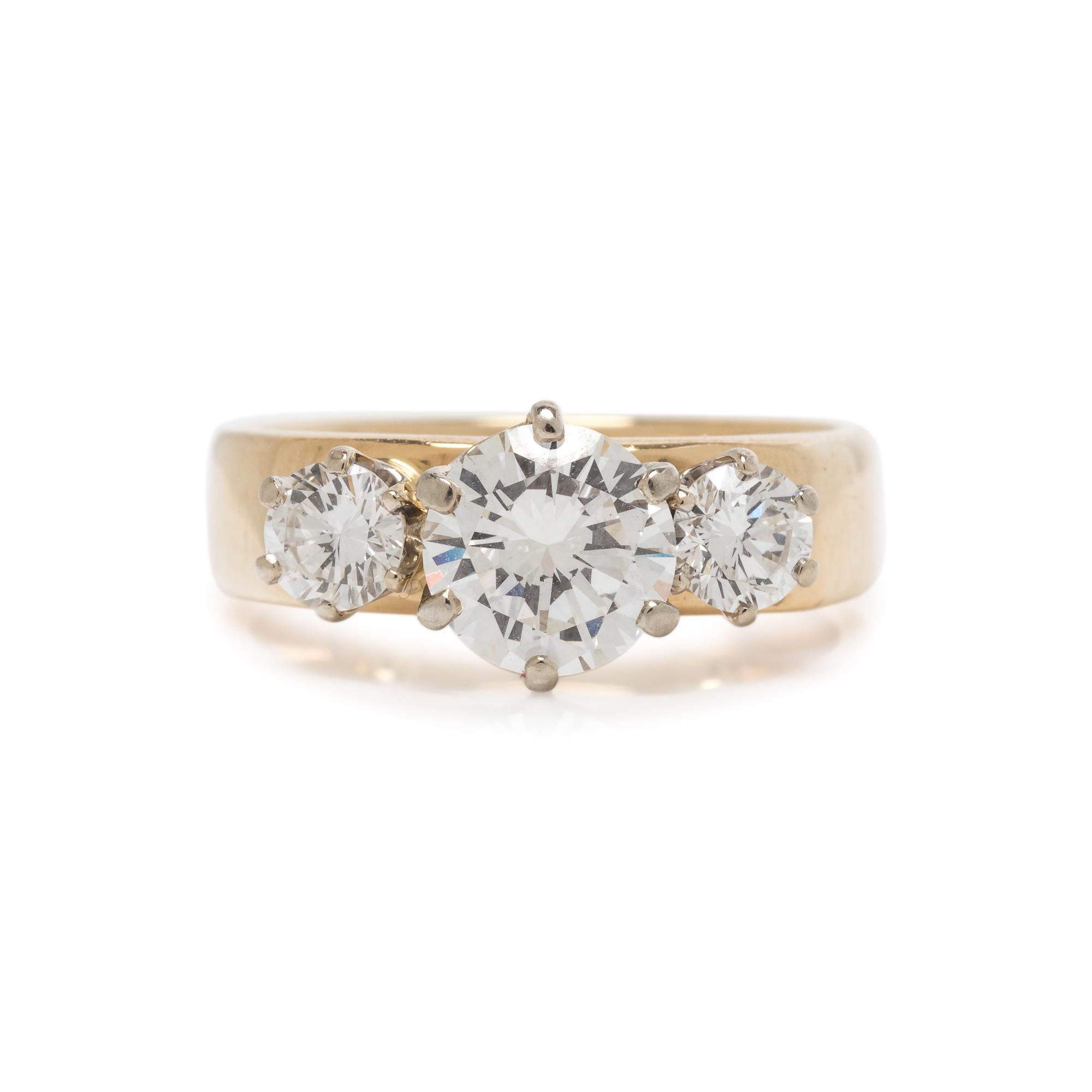 DIAMOND RING