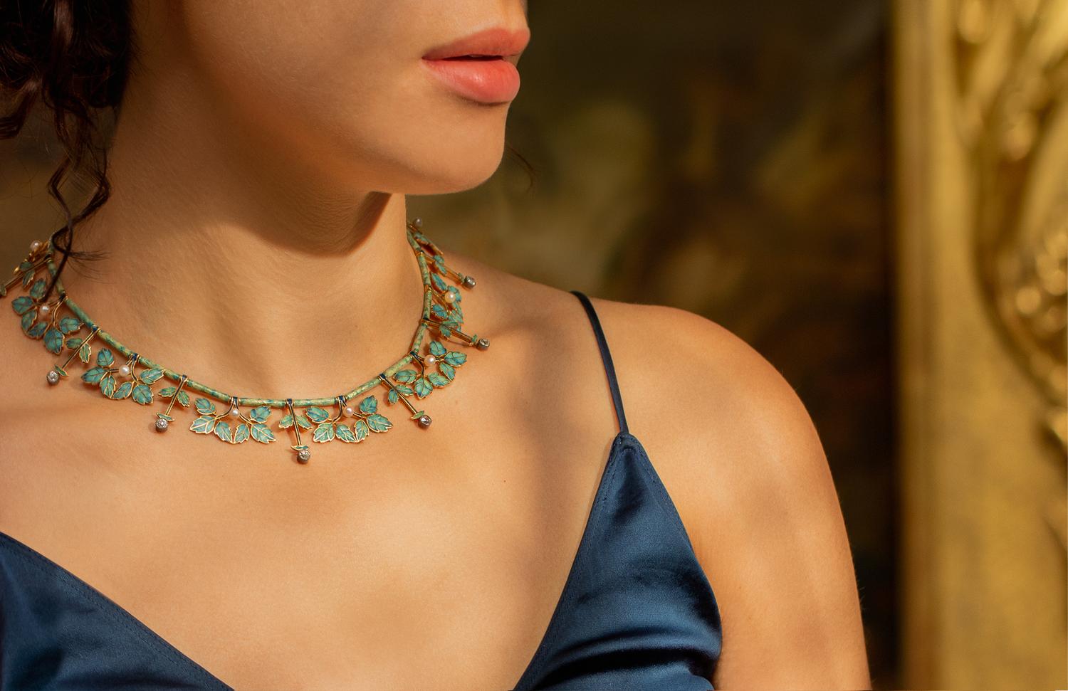 EVELYN CLOTHIER, DIAMOND, CULTURED PEARL AND ENAMEL NECKLACE