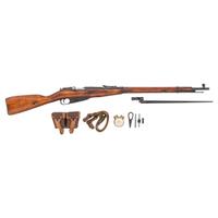 **Mosin Nagant M91/30 with Bayonet and Accessories