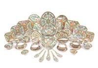 A Collection of One Hundred and Fifty-Four Chinese Export Rose Medallion Porcelain Articles Length of longest 13 inches. — LATE 19TH-20TH CENTURY