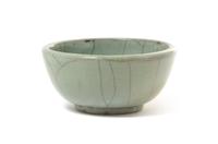 A Ge -Type Porcelain Bowl — 18TH/19TH CENTURY
