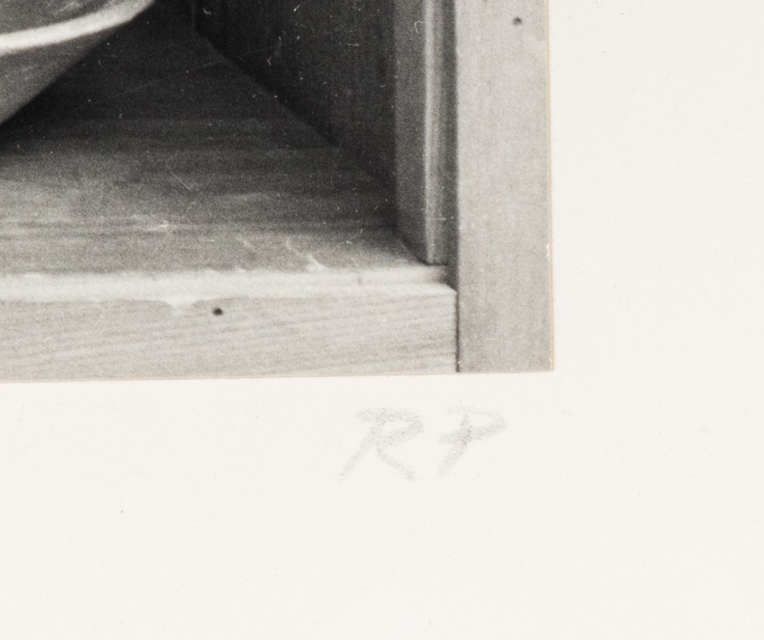 Lange's niche with crockery , 1960