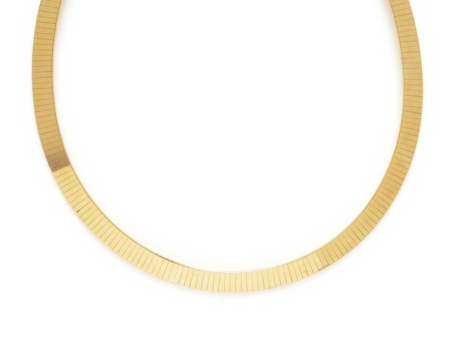 YELLOW GOLD OMEGA NECKLACE
