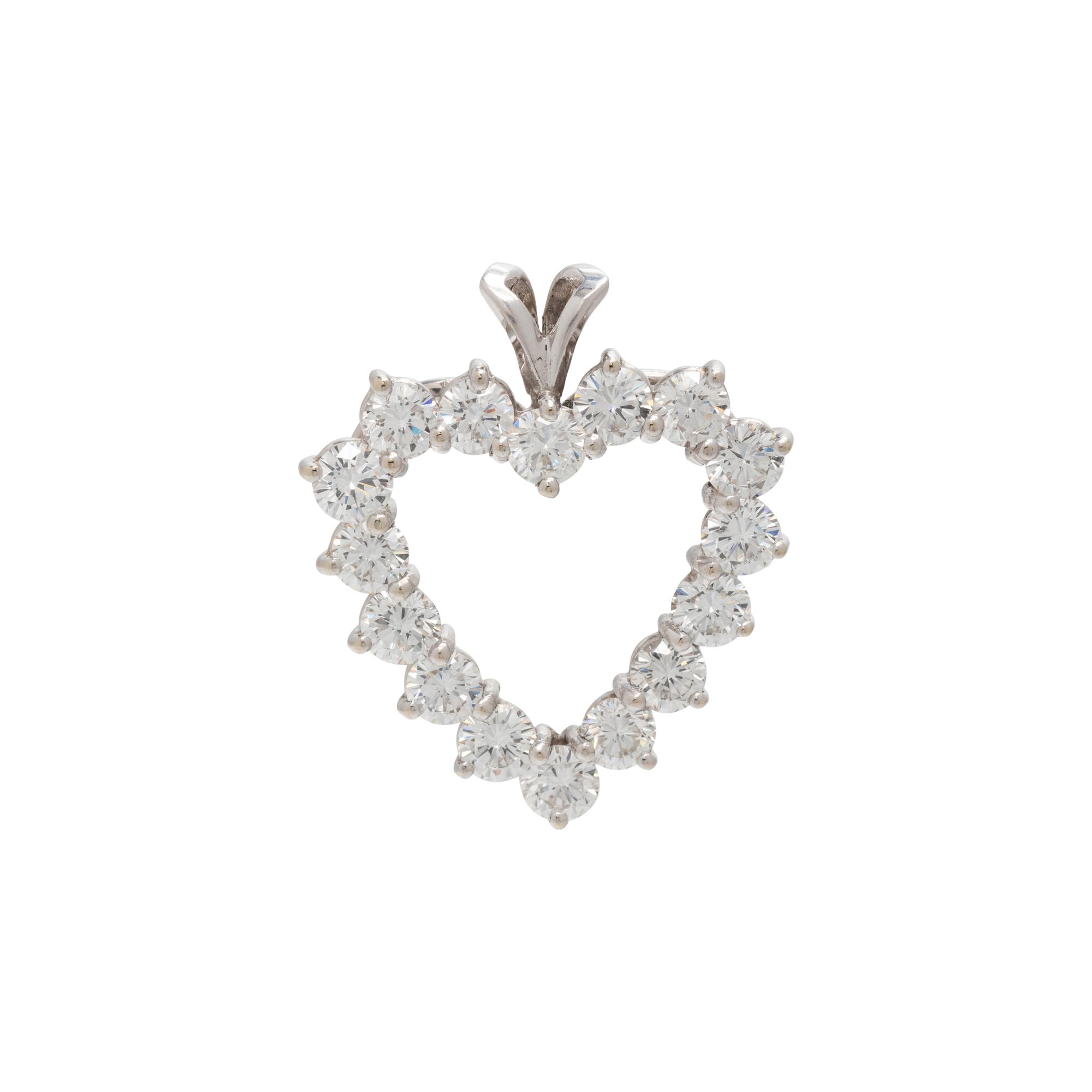 DIAMOND HEART PENDANT