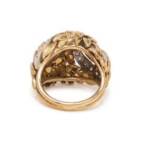YELLOW GOLD AND DIAMOND RING