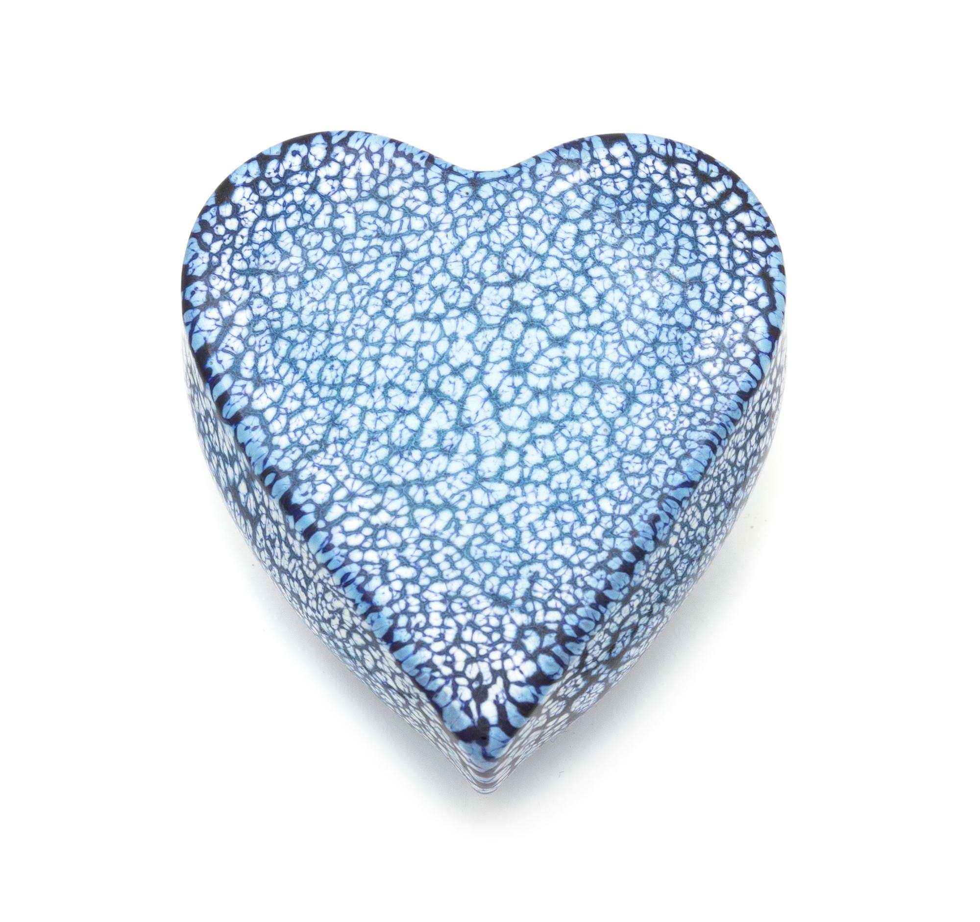 Andrew Fote, (American), a blue cobblestone heart paperweight