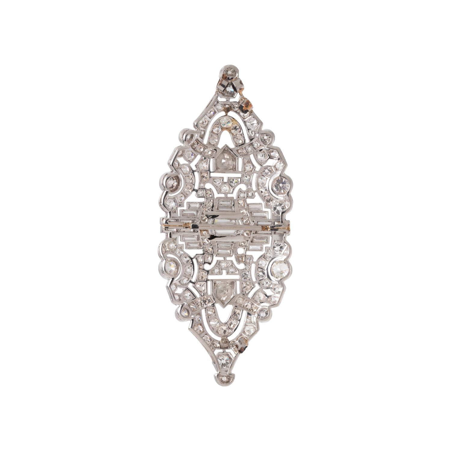 ART DECO, PLATINUM AND DIAMOND PENDANT