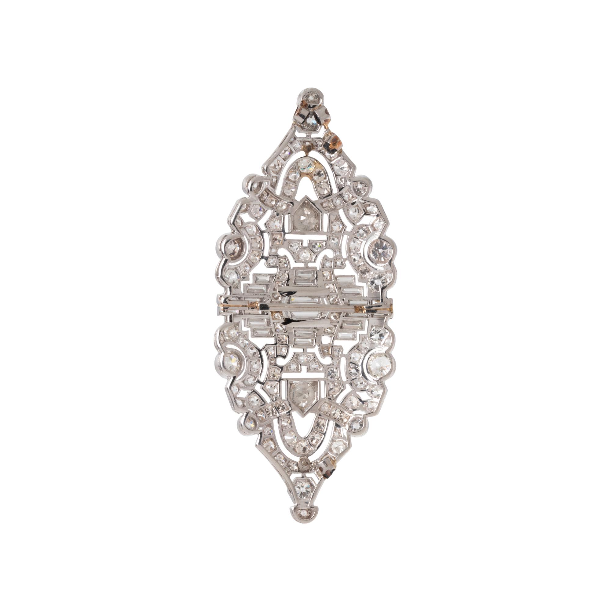 ART DECO, PLATINUM AND DIAMOND PENDANT