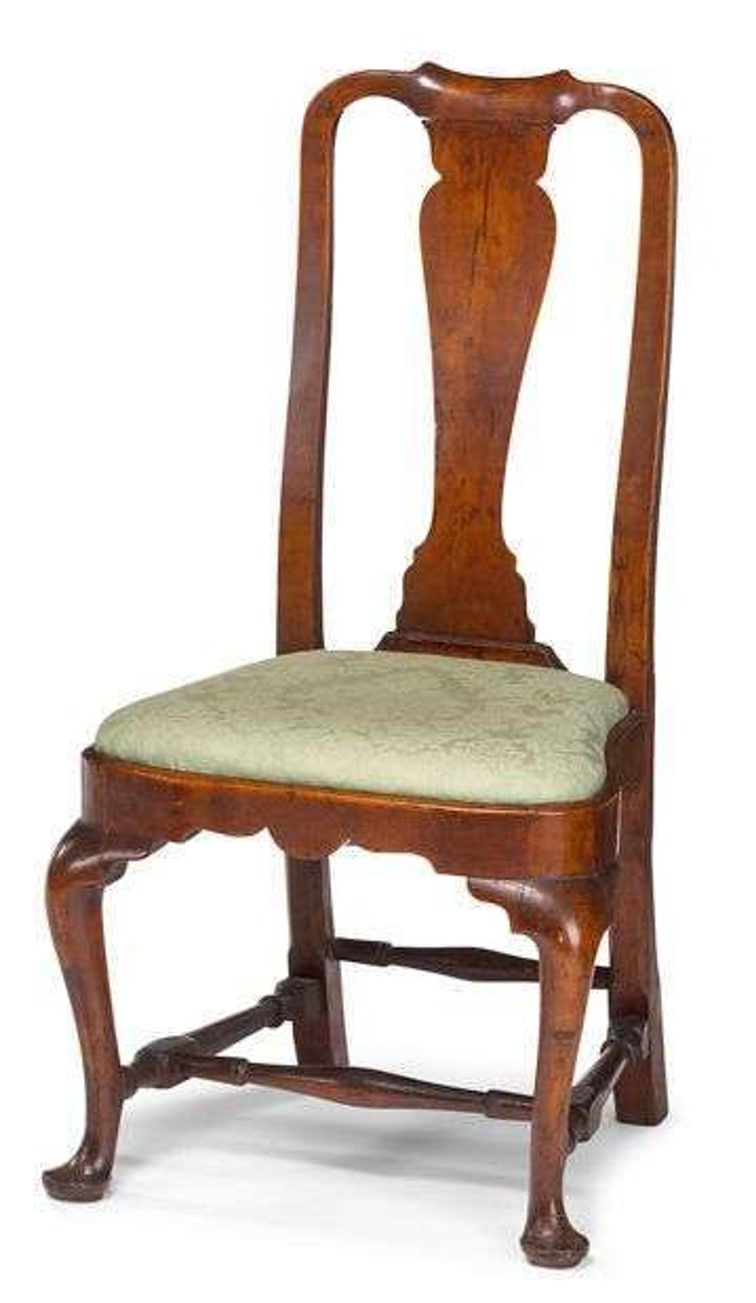 Queen Anne cherrywood balloon seat side chair boston, ma, 18th century