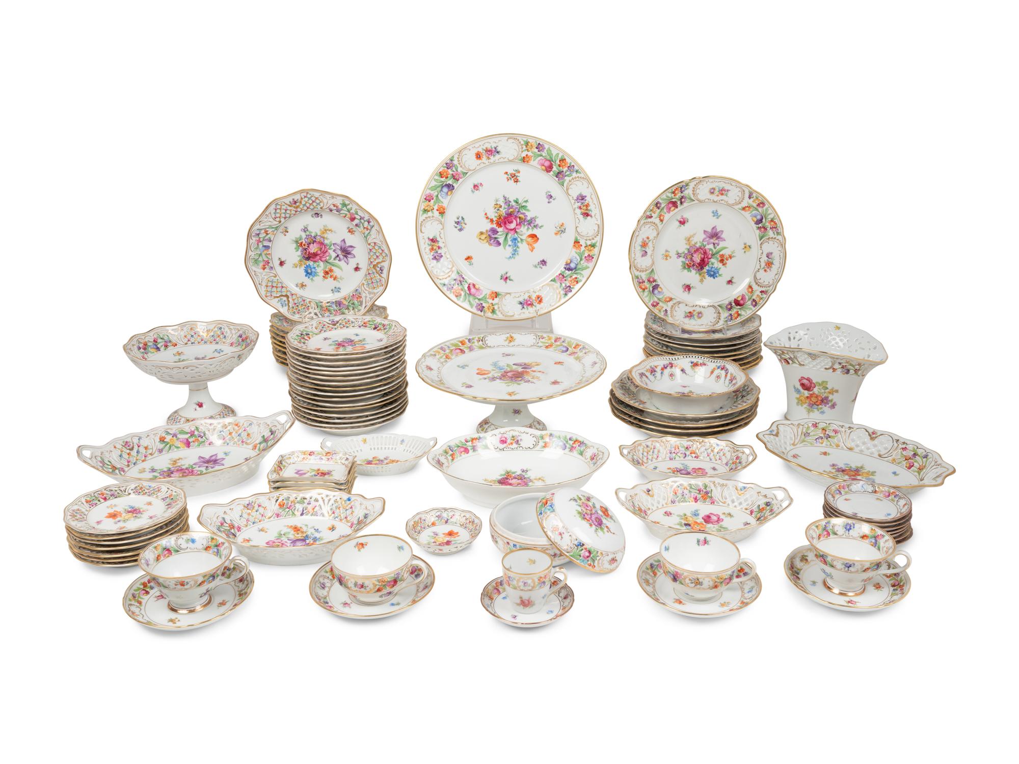 An Extensive Bavarian Porcelain Dinner Service