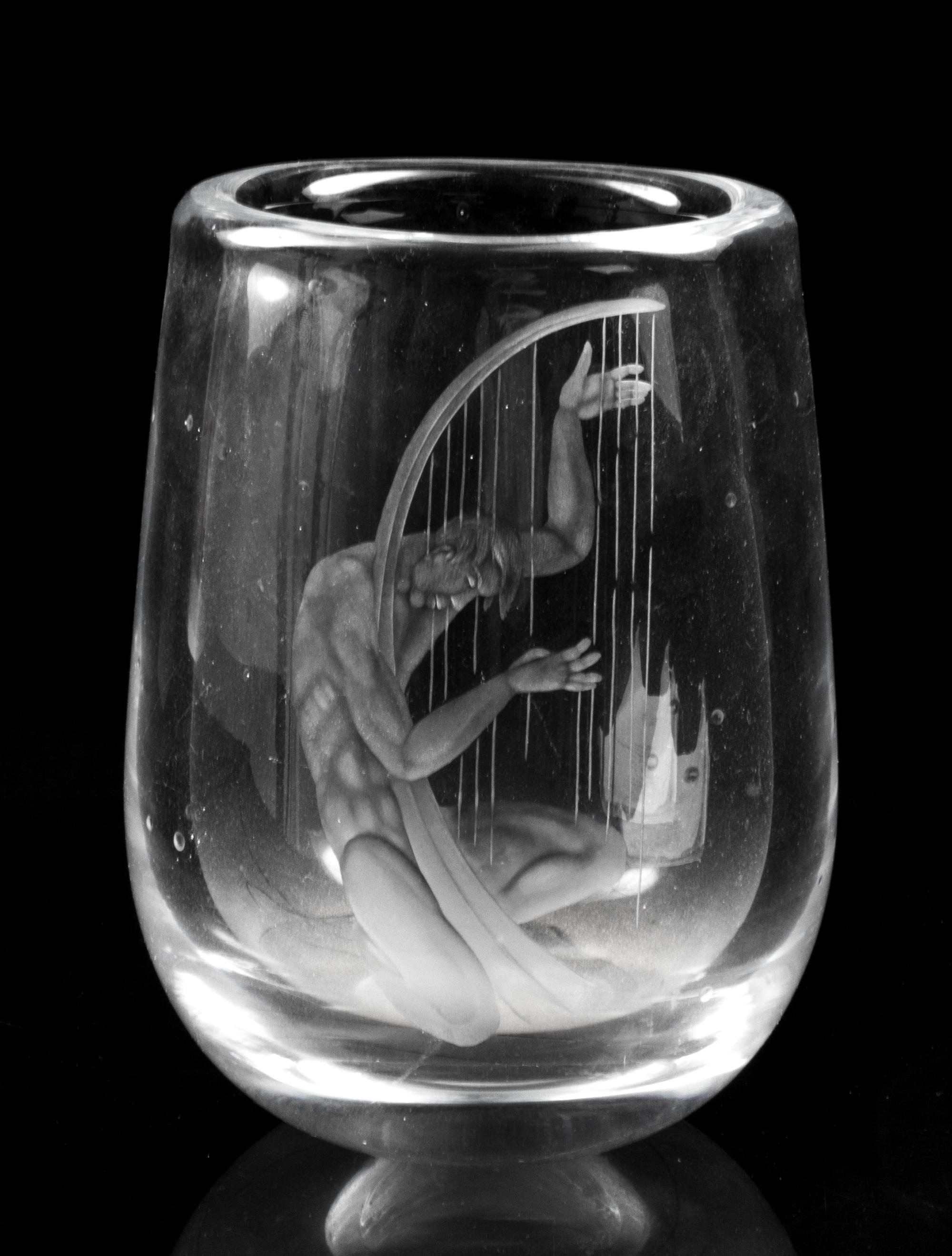 An Orrefors Etched Glass Vase Height 7 1/4 inches. — SECOND HALF 20TH CENTURY