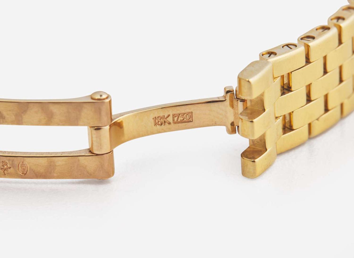 A Ladies 18K Yellow Gold Cartier Santos