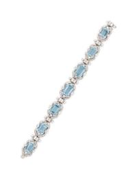 AQUAMARINE AND DIAMOND BRACELET