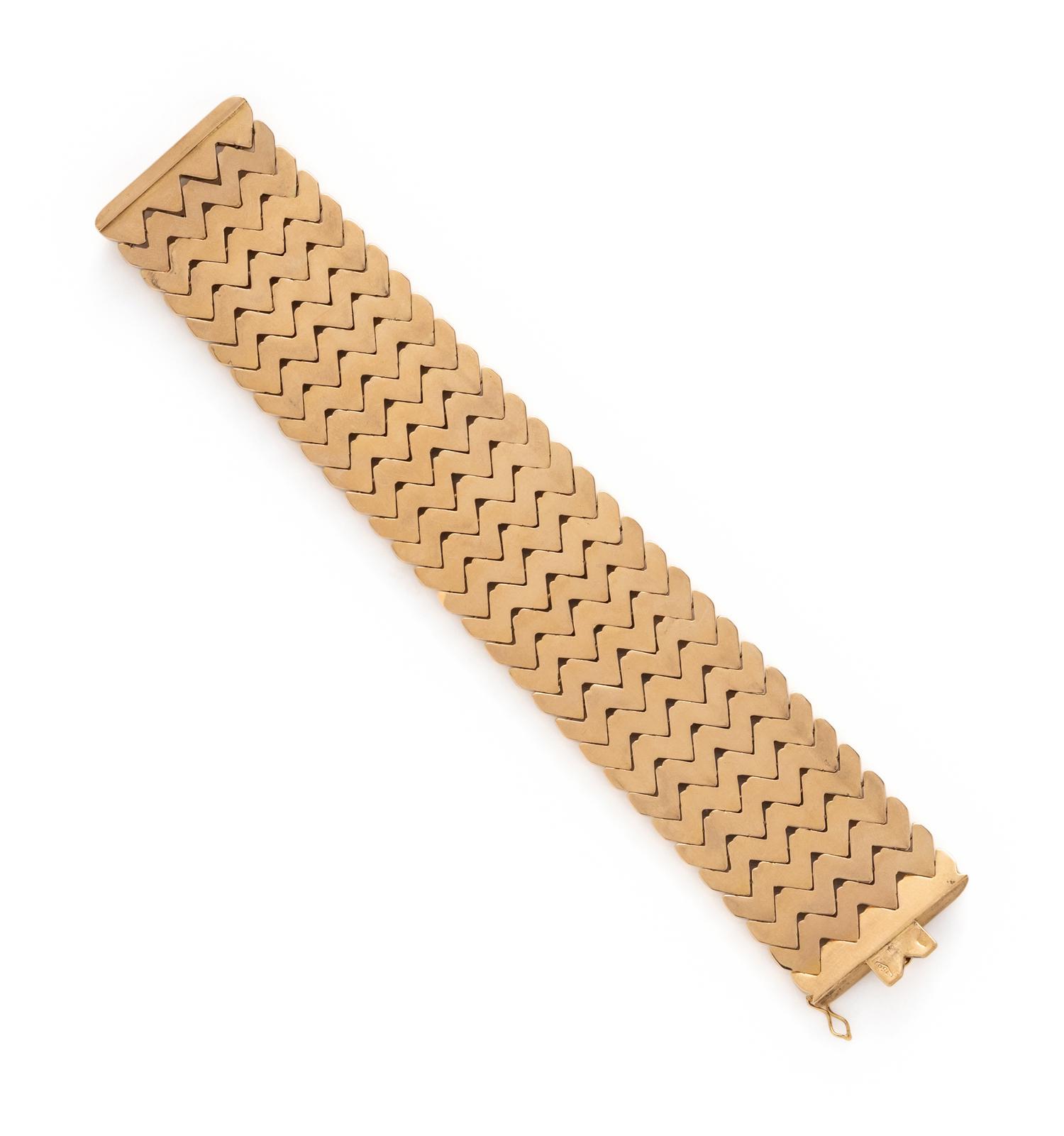 ITALIAN, YELLOW GOLD FANCY LINK BRACELET