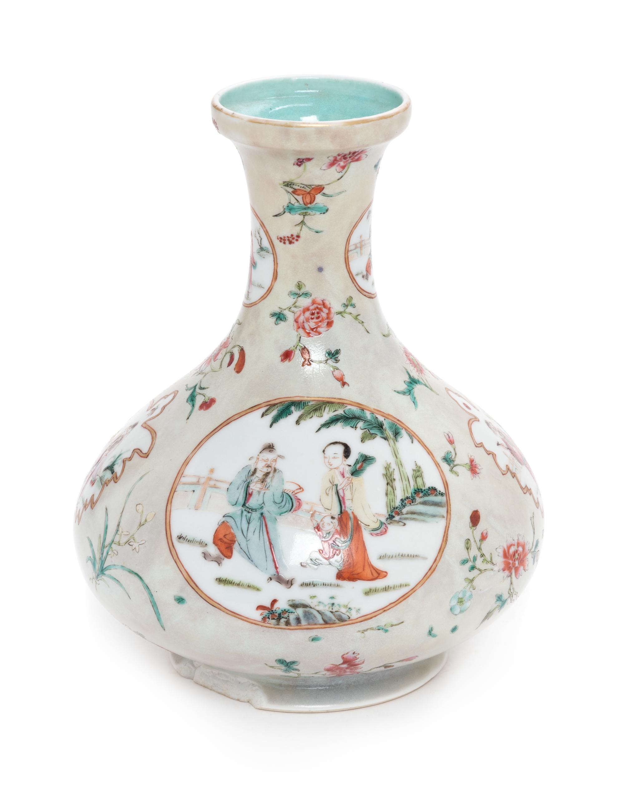 A Chinese Famille Rose Porcelain Vase, Biqiping