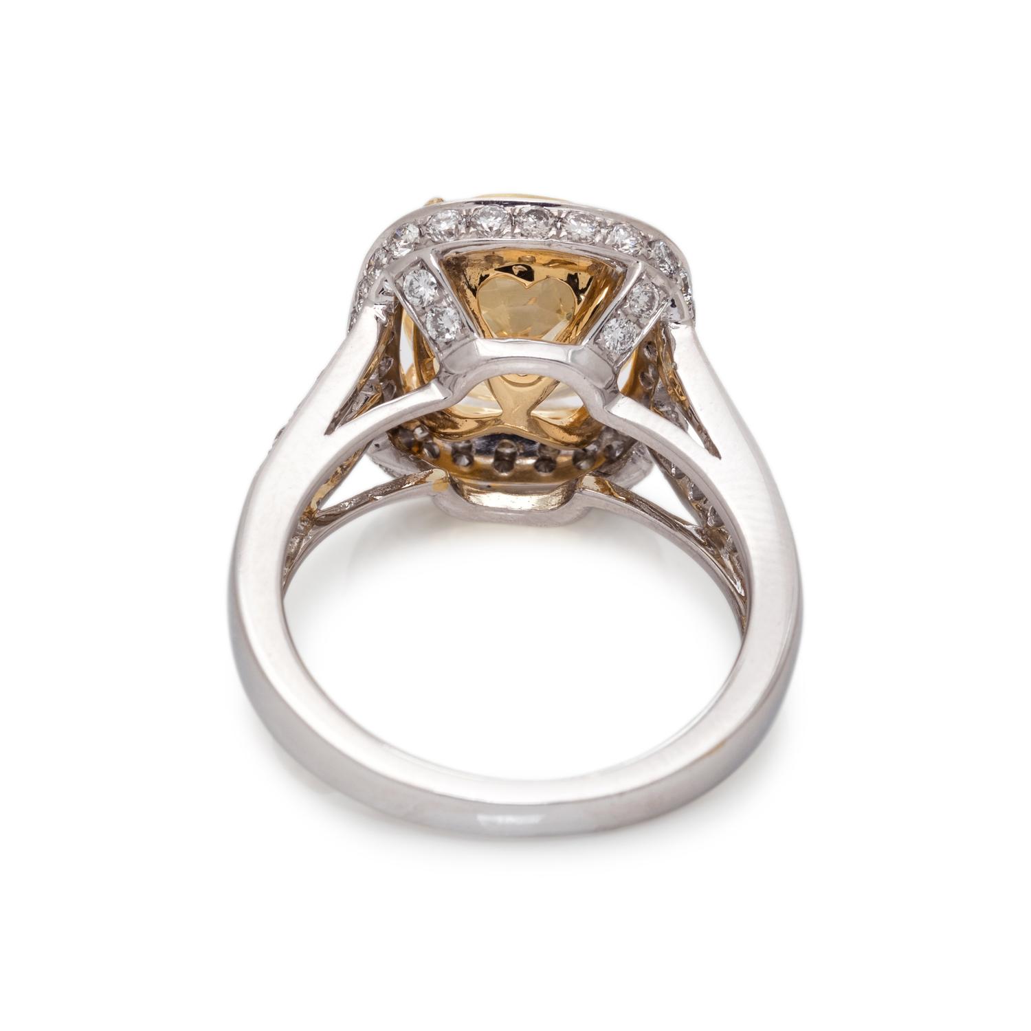 YELLOW SAPPHIRE AND DIAMOND RING
