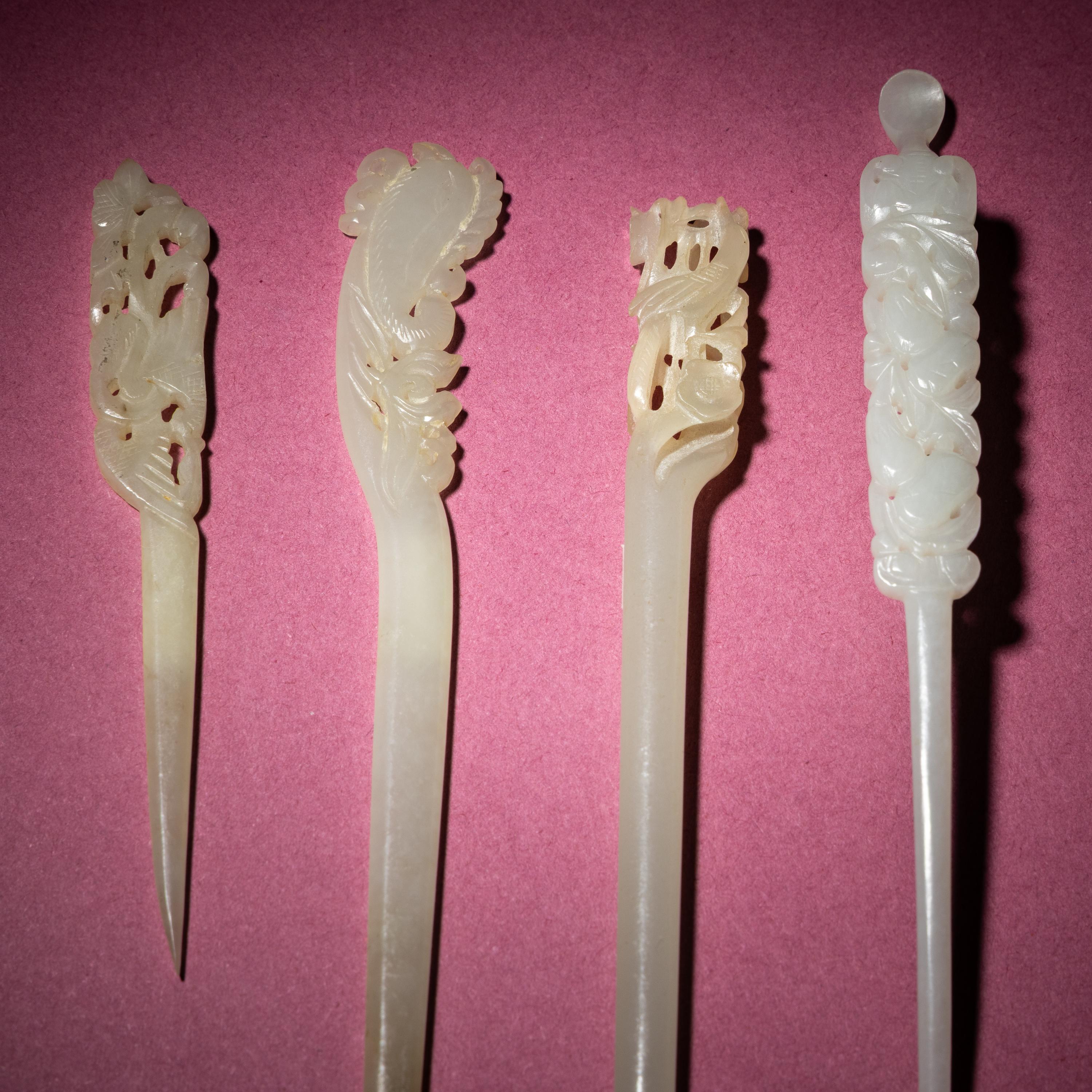 Four Chinese Carved Jade Hairpins, Qing Dynasty — 清 玉簪四支