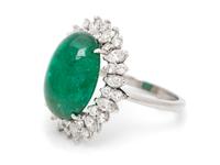 EMERALD AND DIAMOND RING