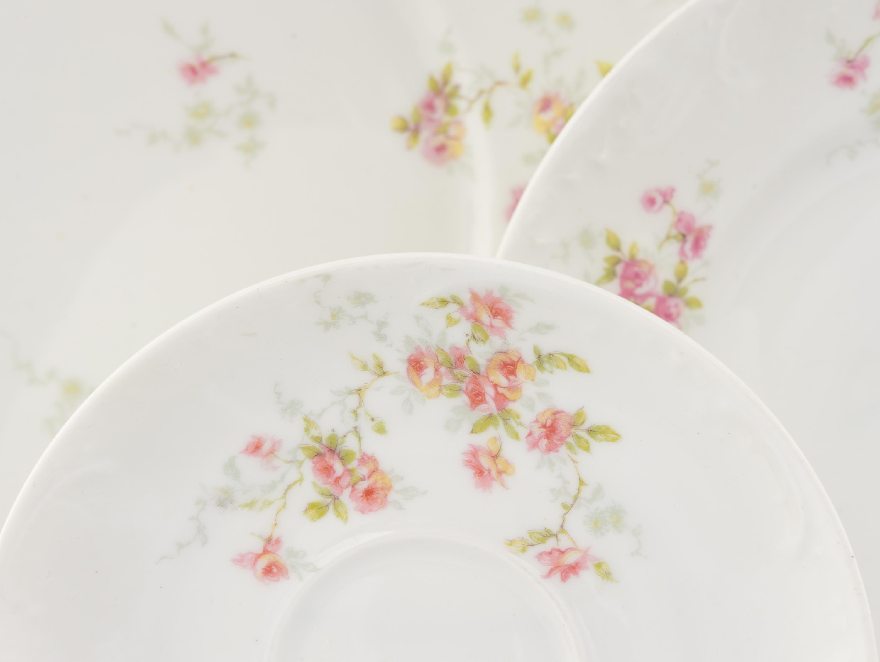 A Havilland-Limoges Porcelain Dessert Service