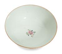 A Chinese Export Famille Rose Porcelain Bowl