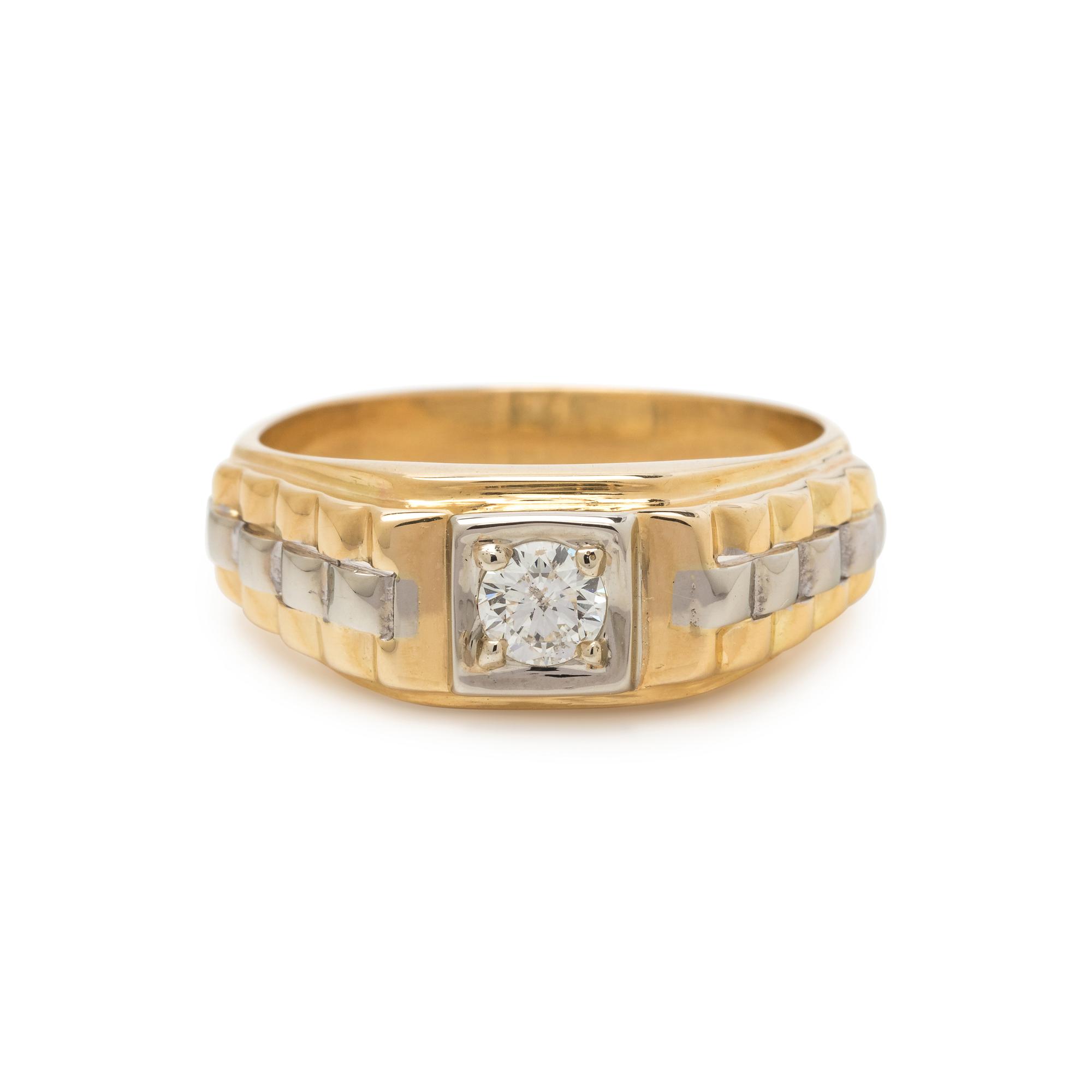 DIAMOND RING