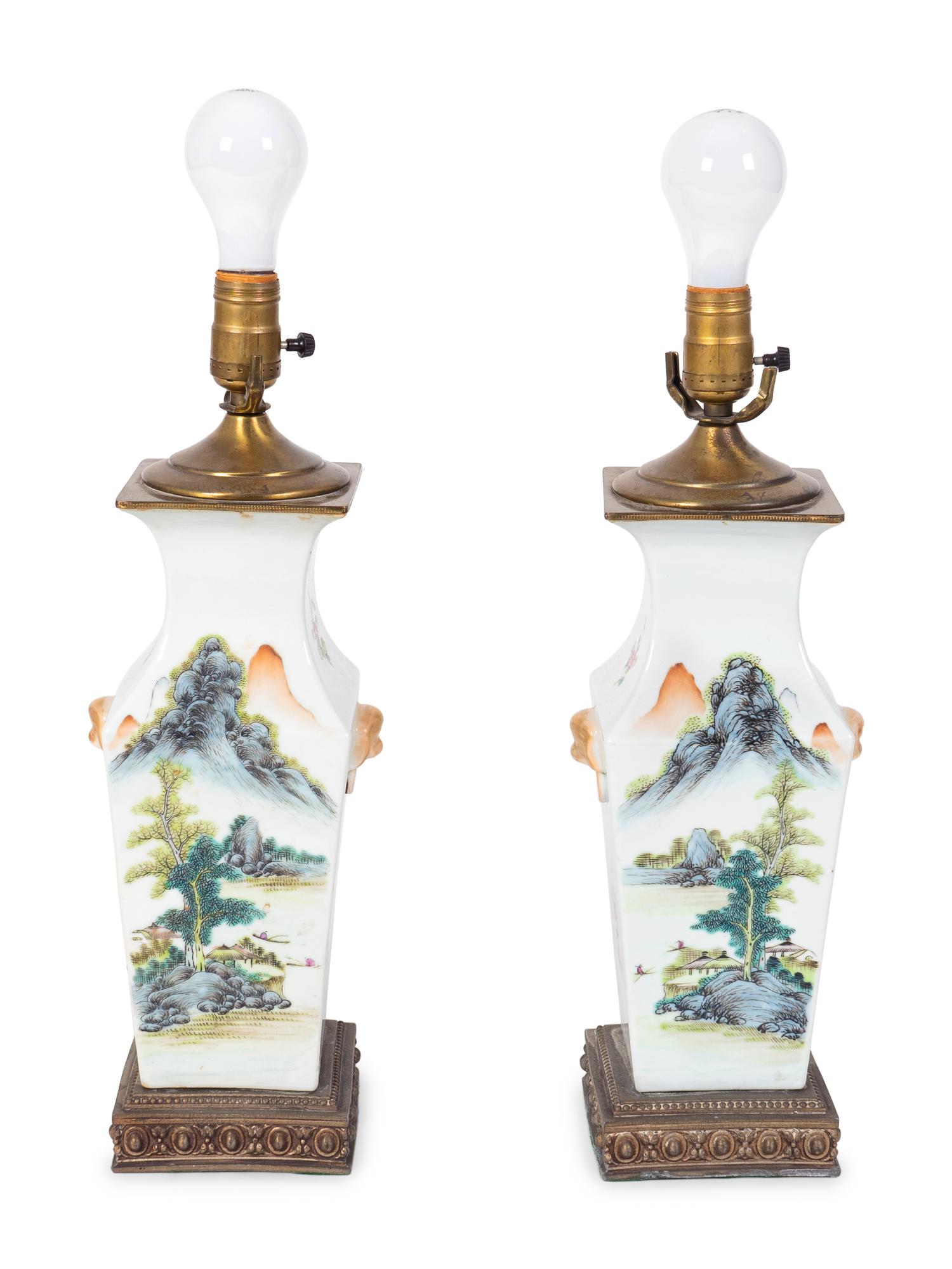A Pair of Chinese Porcelain Vases — 19TH/20TH CENTURY