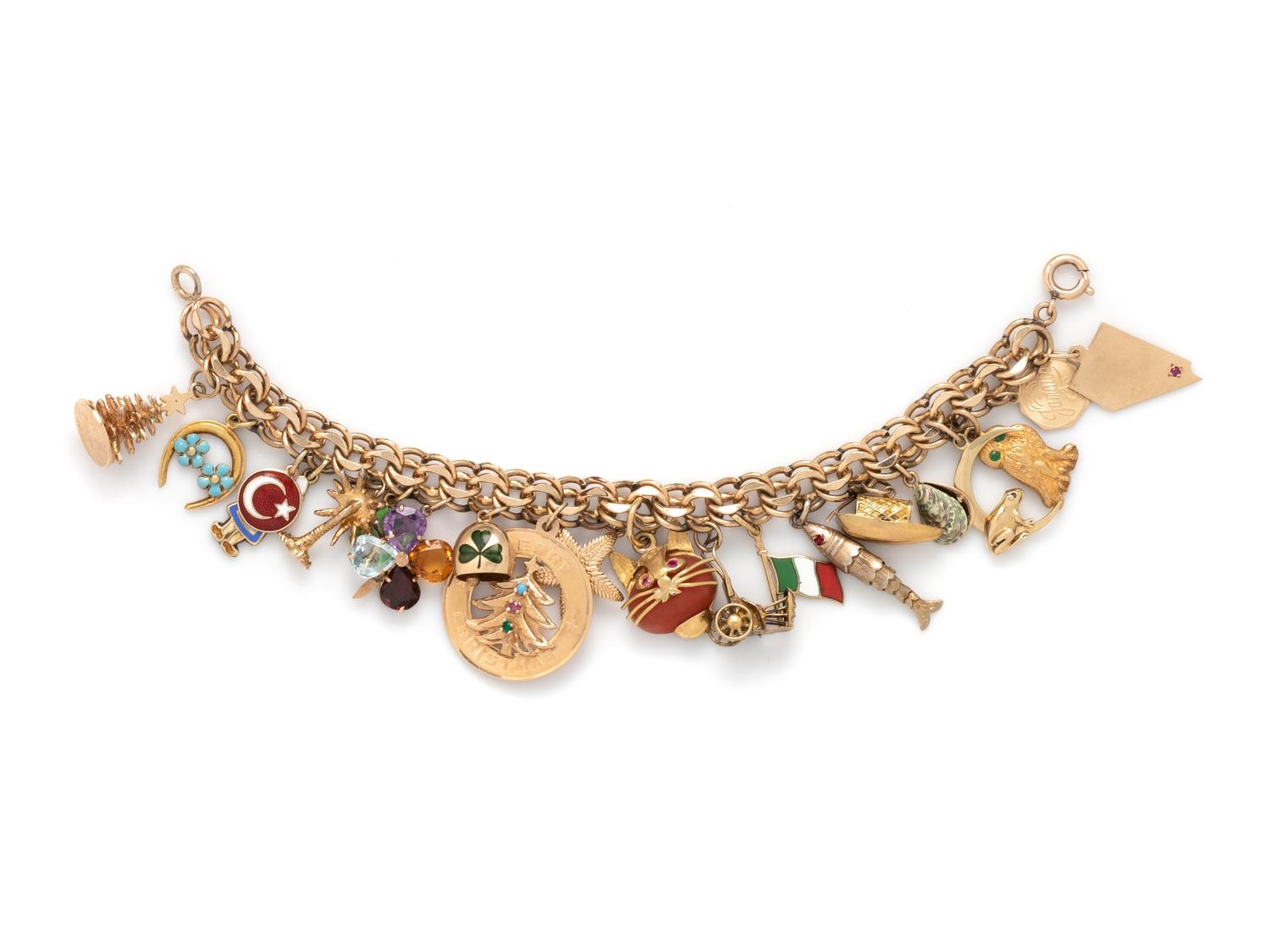YELLOW GOLD AND GOLD-FILLED CHARM BRACELET