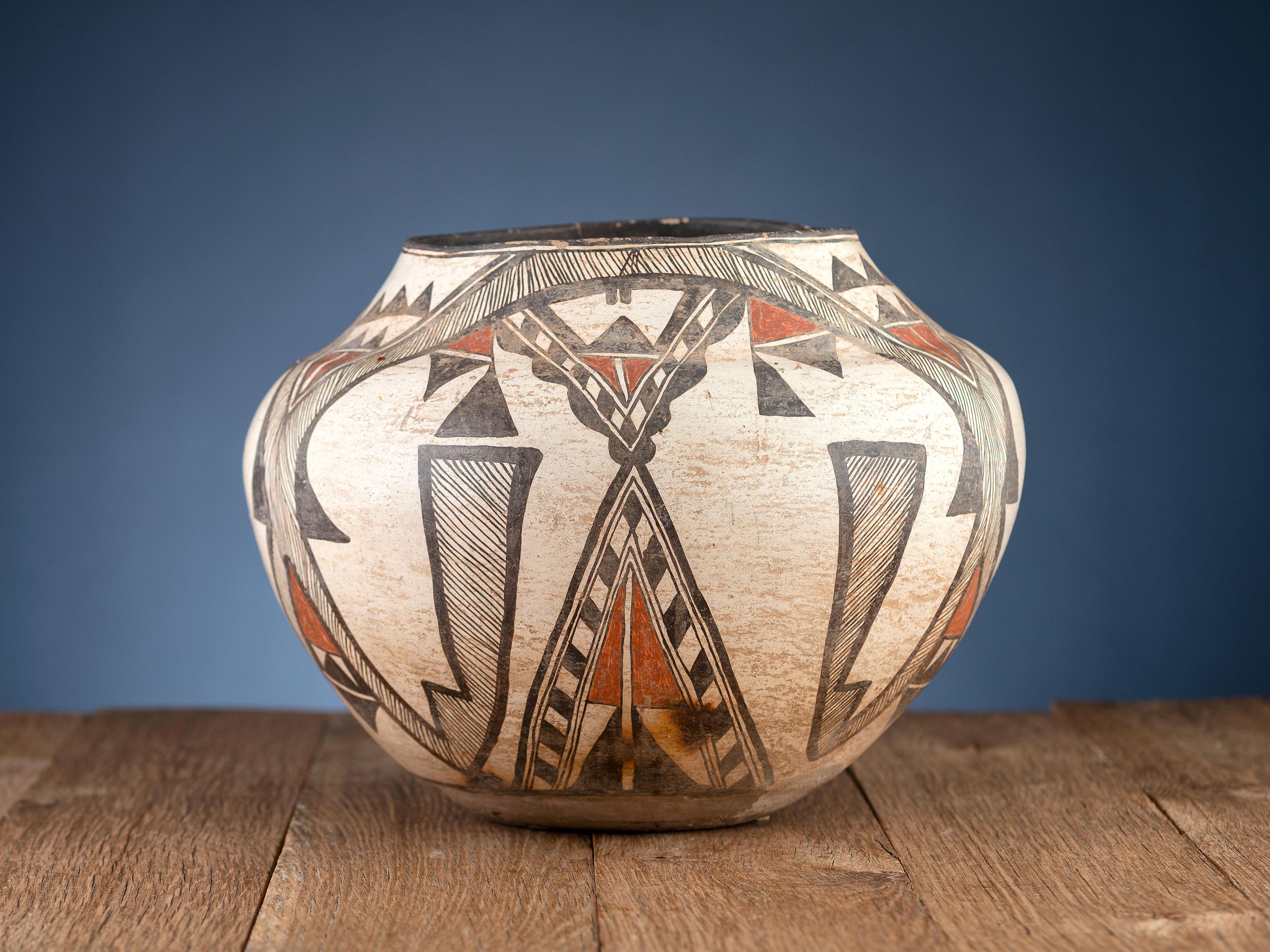 Zuni Polychrome Pottery Olla