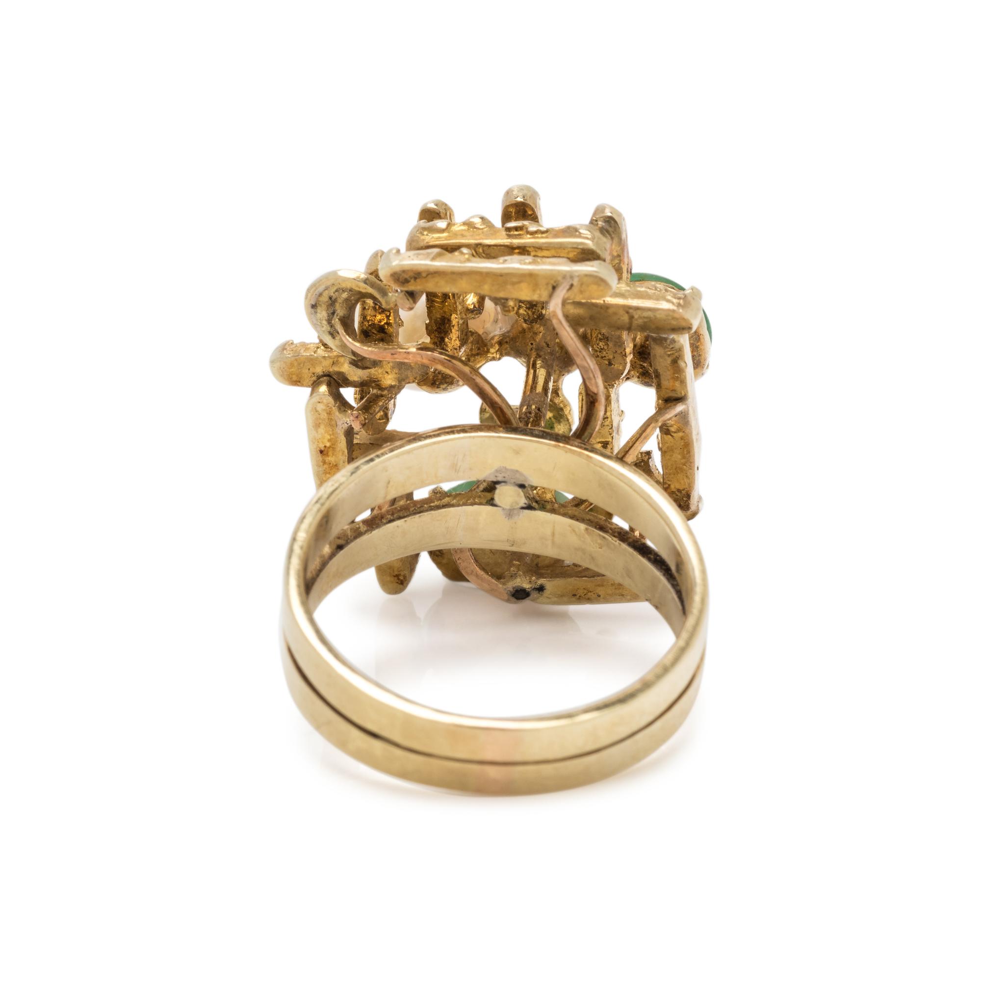 YELLOW GOLD, CULTURED PEARL AND JADE RING