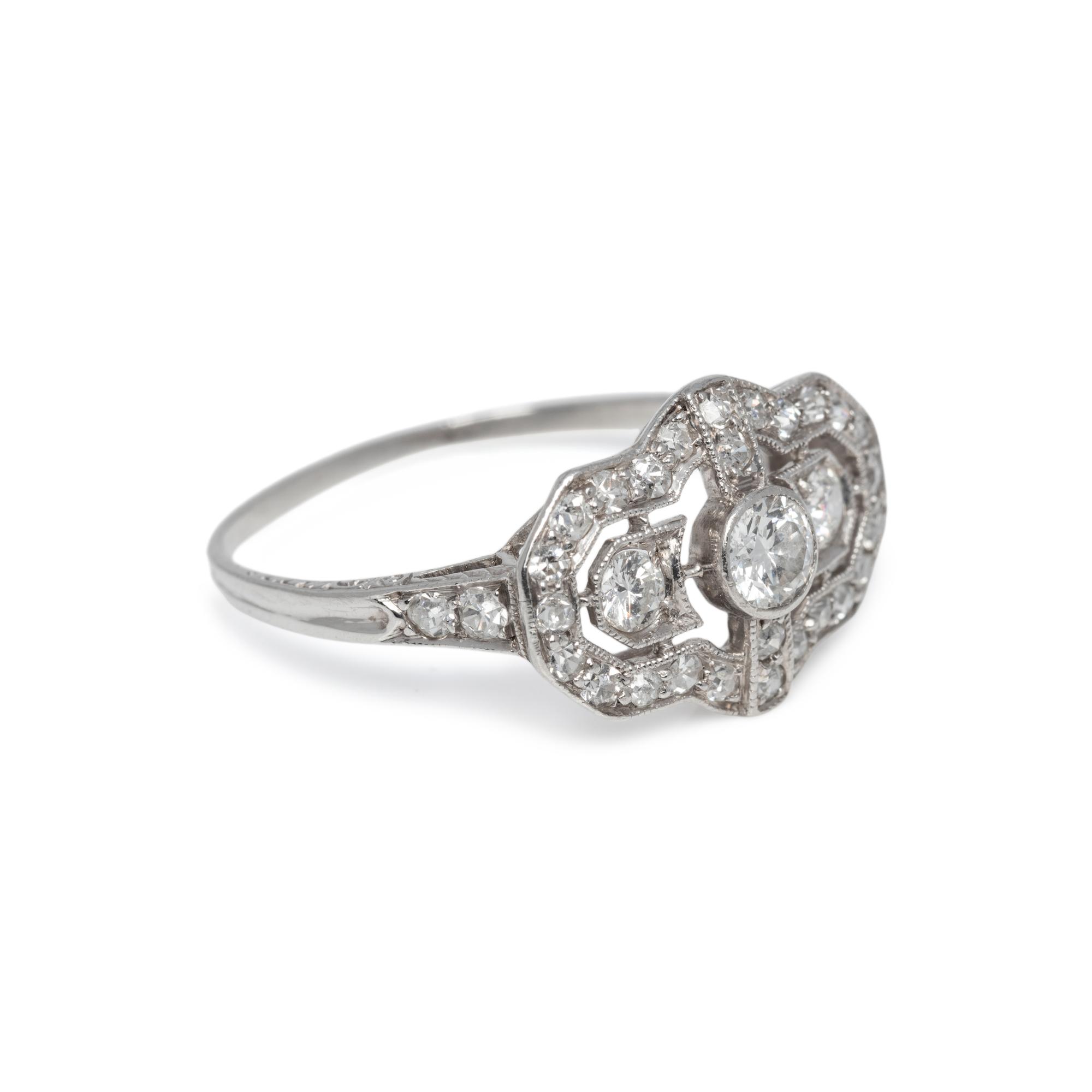 DIAMOND RING