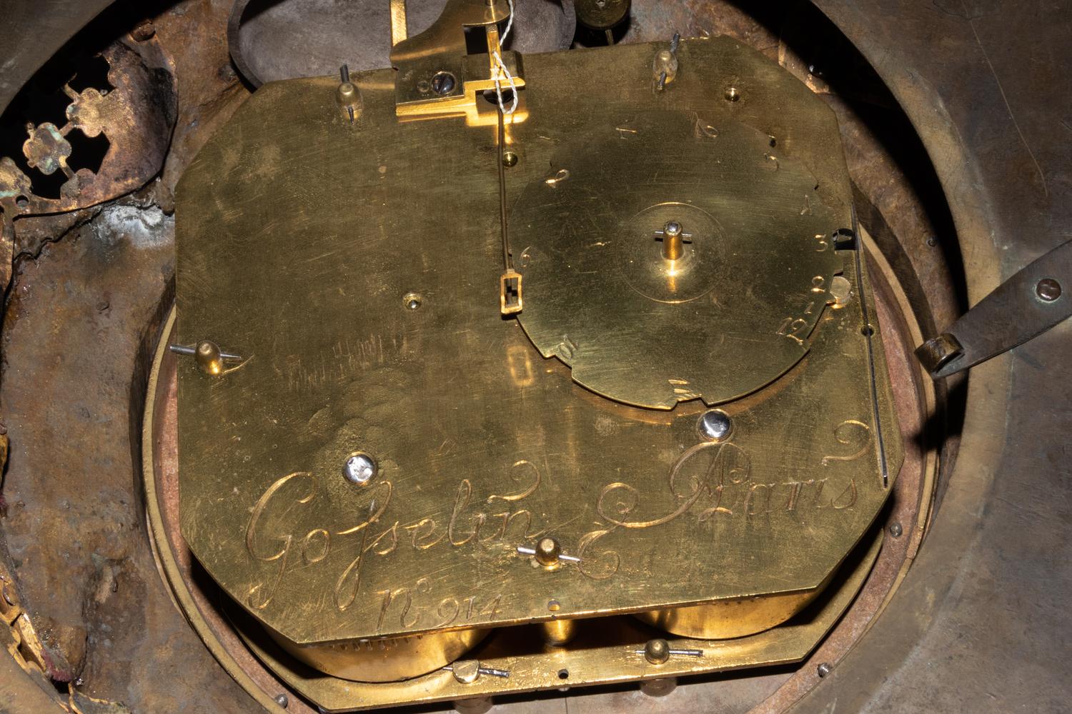 A Louis XV Gilt Bronze Cartel Clock