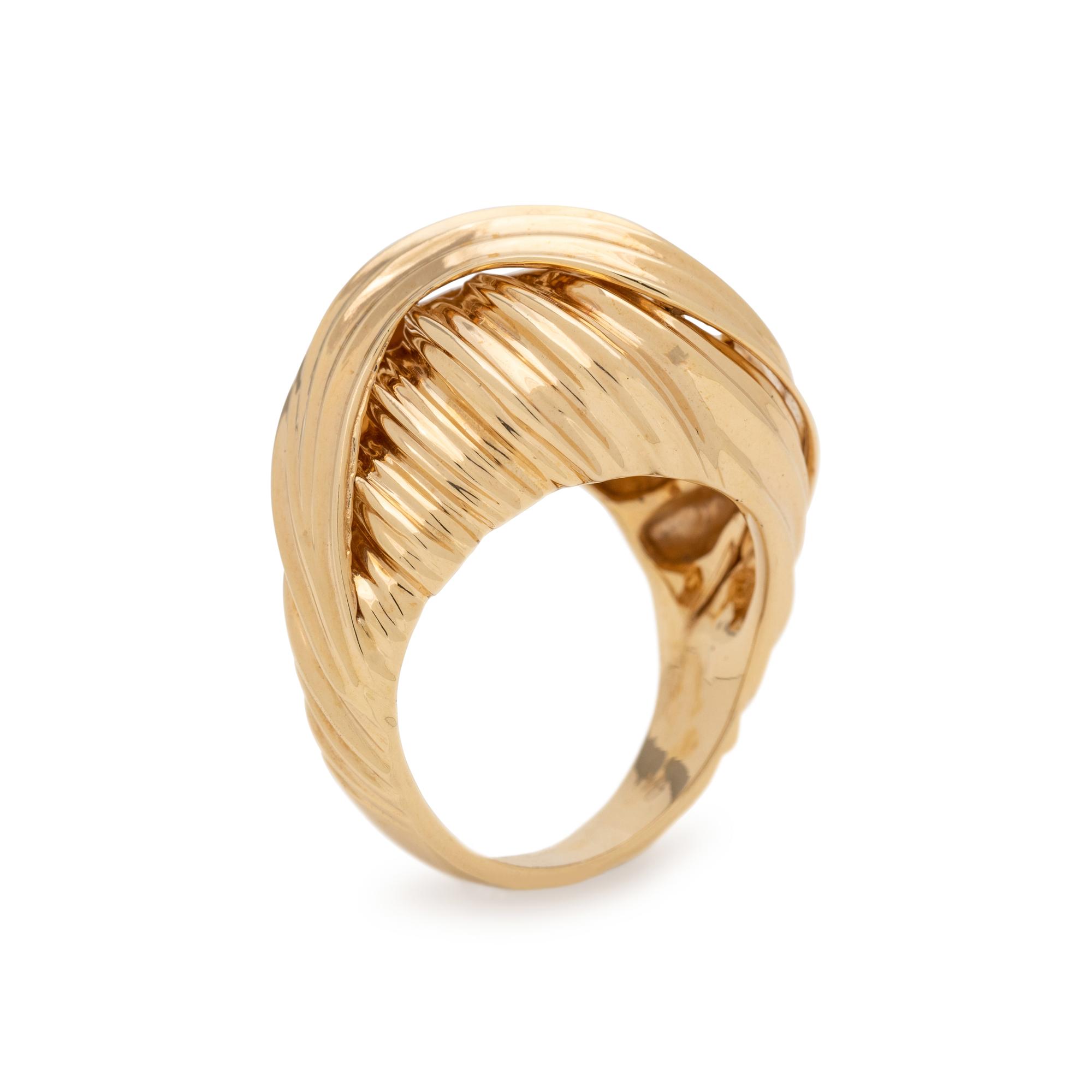 YELLOW GOLD RING