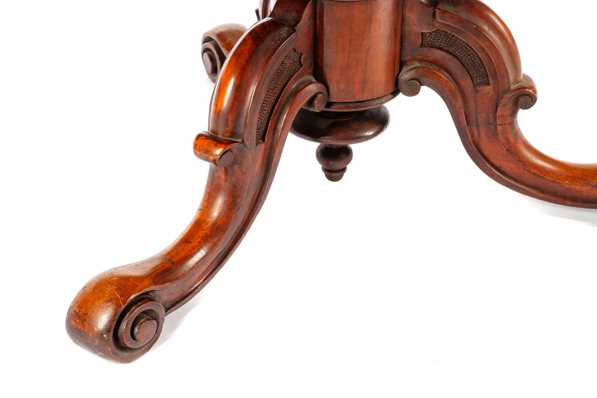 A William IV Burl Walnut Breakfast Table
