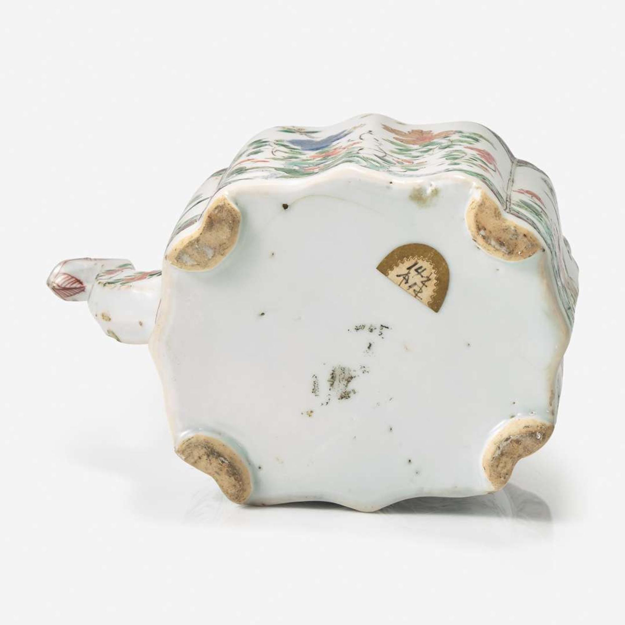 A Chinese famille verte teapot 素三彩茶壺 Kangxi period ? ??