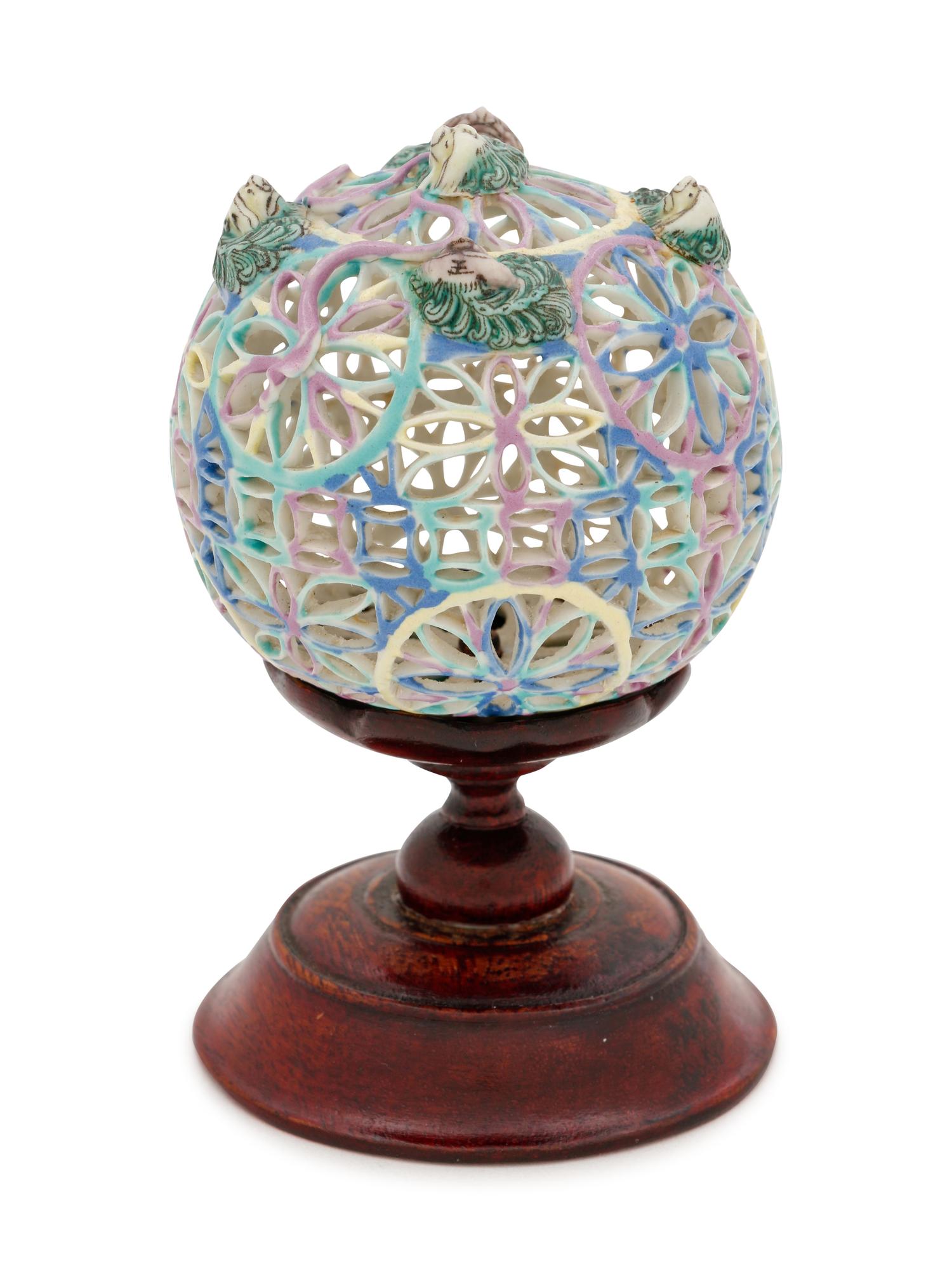 A Famille Rose Porcelain Reticulated Parfumier