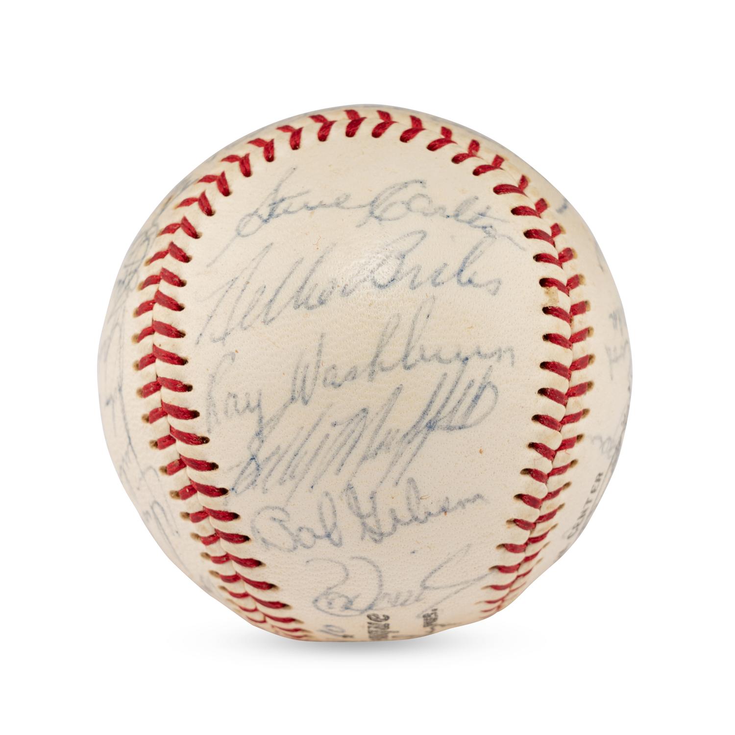 A 1968 St. Louis Cardinals Team Signed Autograph Baseball Featuring Roger Maris (Beckett Authentication Services)
