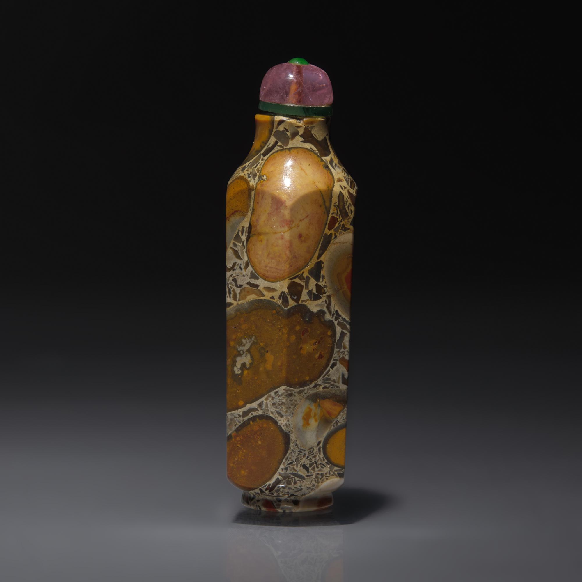 An Unusual Chinese Hexagonal Puddingstone Snuff Bottle, Qing Dynasty, Circa 1750-1860 — 1750–1860年 抱子石磨棱六方鼻煙壺