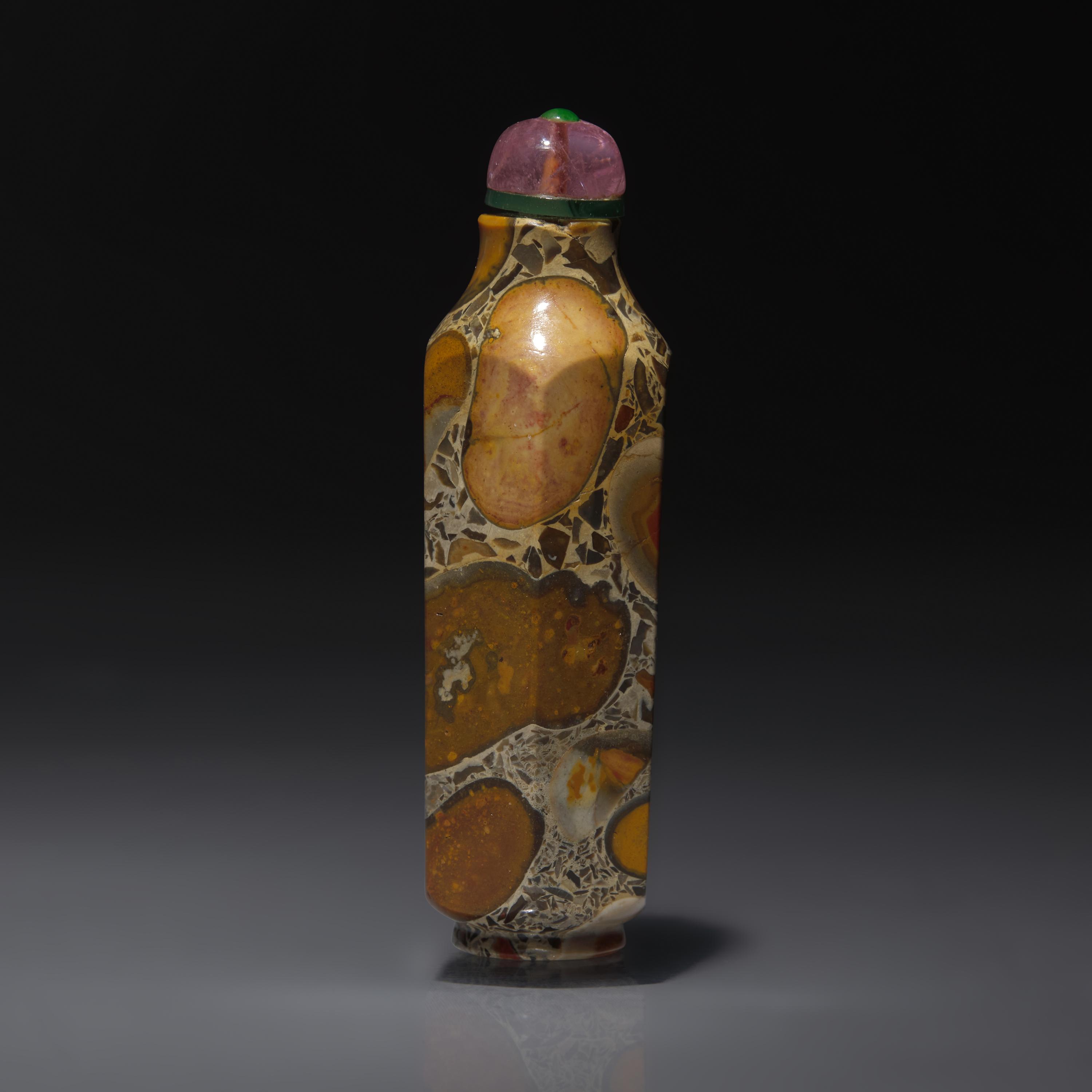 An Unusual Chinese Hexagonal Puddingstone Snuff Bottle, Qing Dynasty, Circa 1750-1860 — 1750–1860年 抱子石磨棱六方鼻煙壺