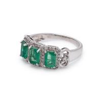 EMERALD AND WHITE ZIRCON RING