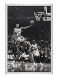 A Unique Scottie Pippen Signed Autograph Vintage Photograph (Beckett Authentication Services BAS Certified),