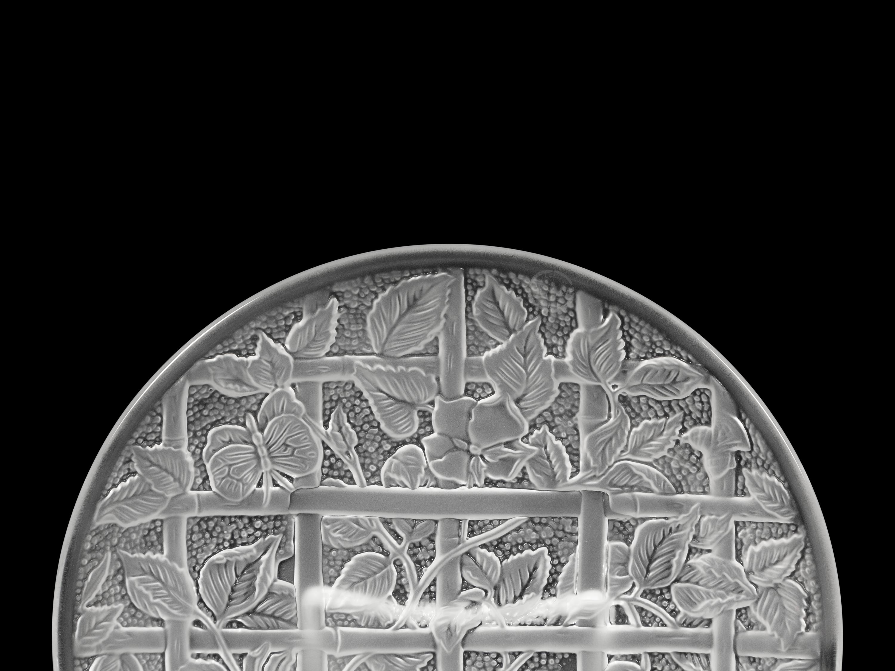 Twenty-Four Molded and Frosted Trellis Pattern Dessert Plates