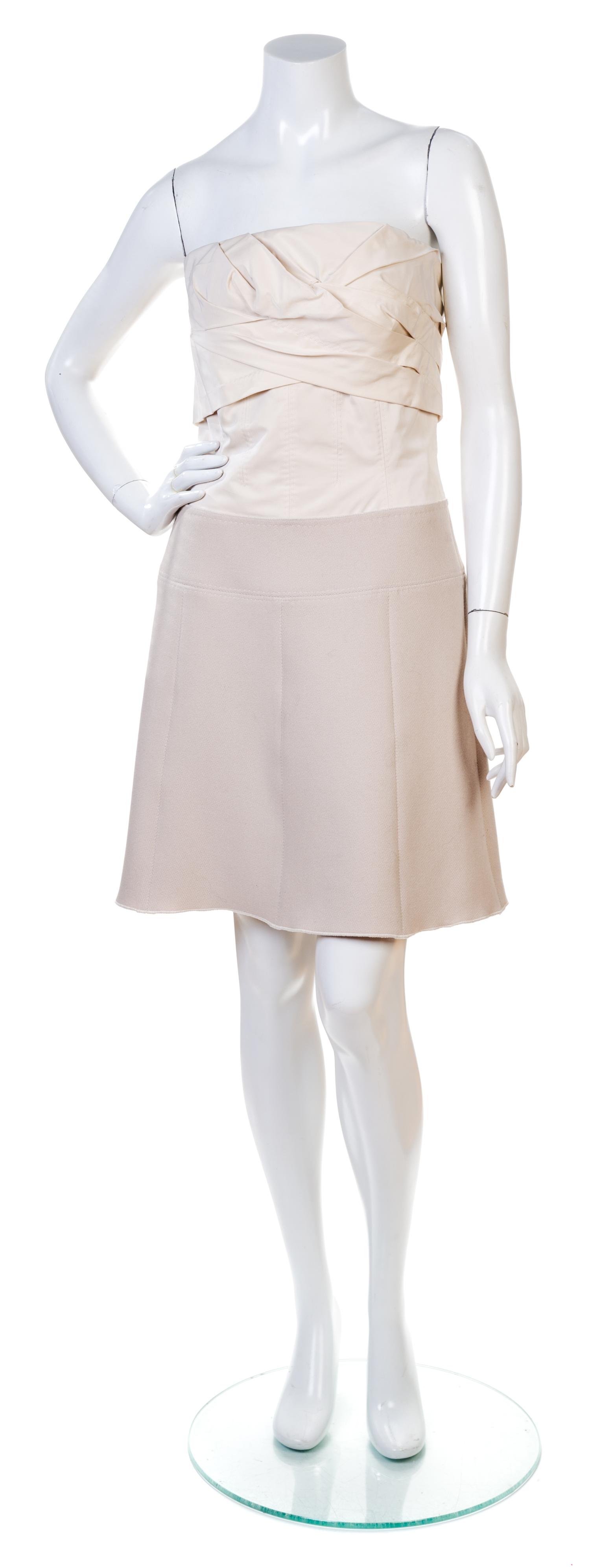 A Louis Vuitton Cream Strapless Dress, Size 38.