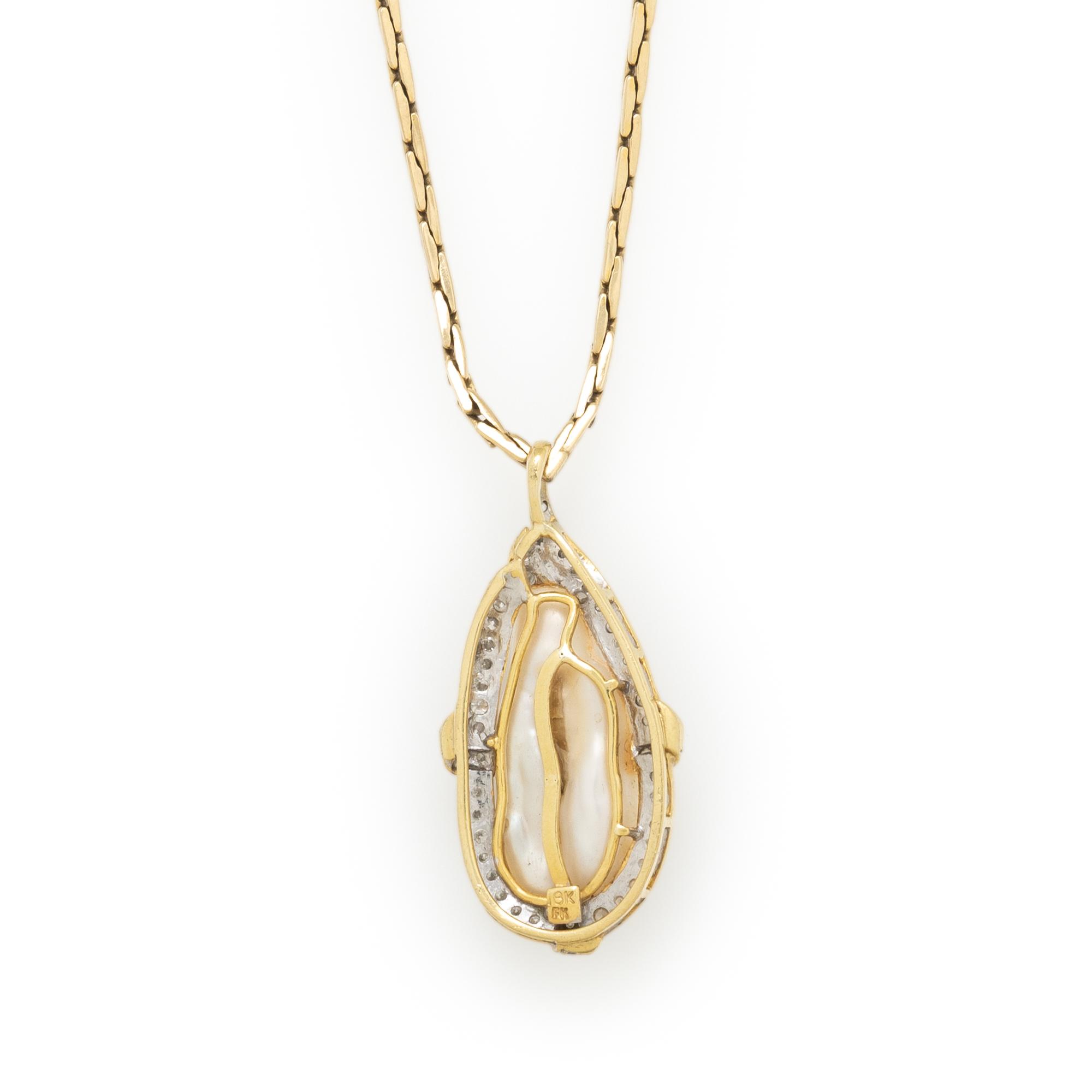 BAROQUE CULTURED PEARL, DIAMOND, AND YELLOW GOLD PENDANT NECKLACE