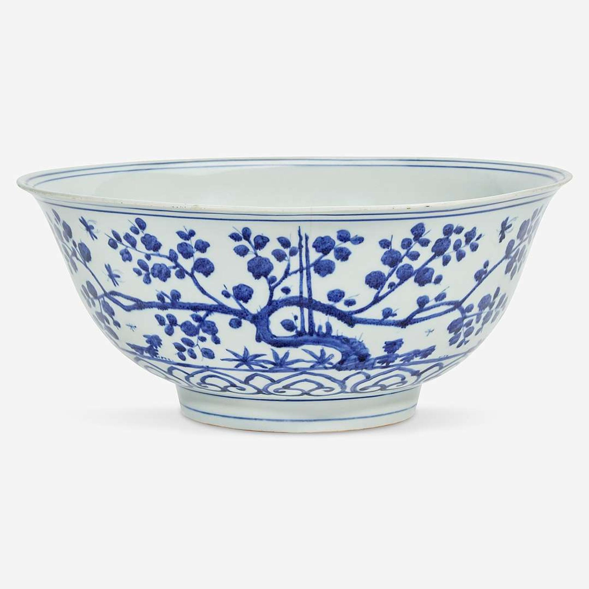 A Chinese blue and white porcelain large bowl Ming Dynasty, Jiajing six-character mark and of the period