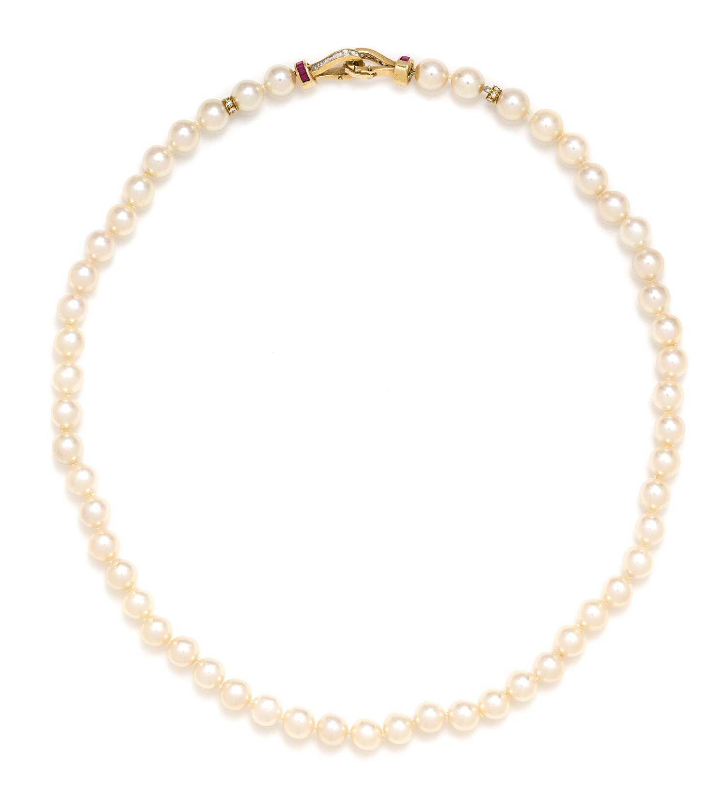 An 18 Karat Yellow Gold, Diamond and Cultured Pearl Convertible Necklace, Bernard Hurtig, 61.50 dwts.